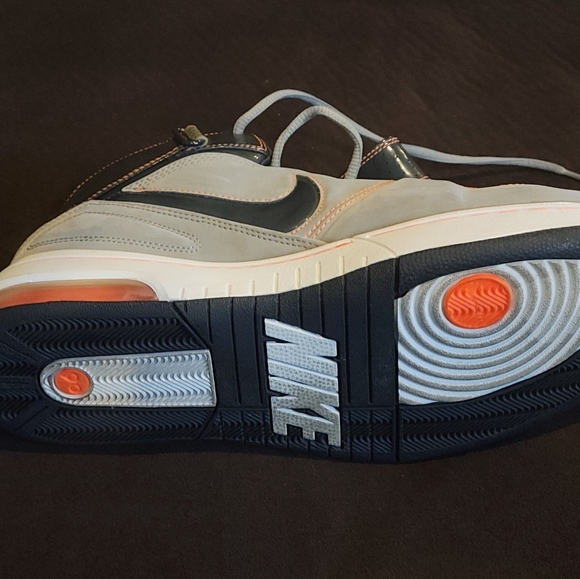 NIKE SPECIAL EDITION - RARE - Picture 9 of 9